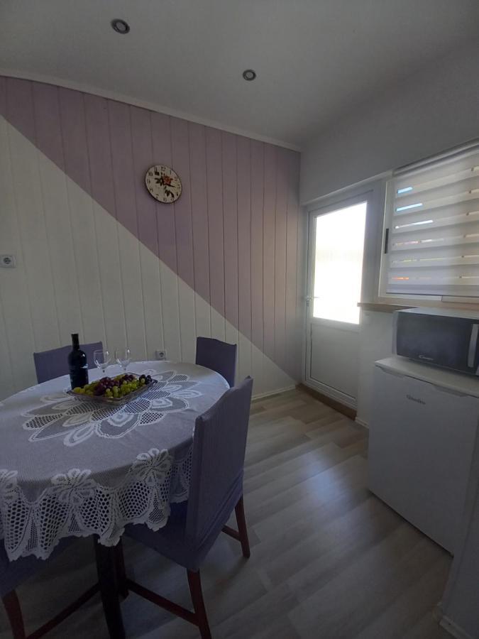 Apartamento Apartman Maja Kaštela Exterior foto